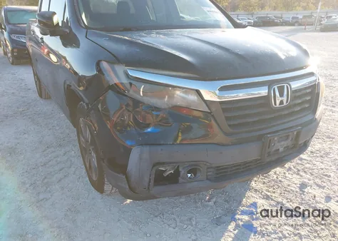 2017 Honda Ridgeline Rtl-T z USA, uszkodzony, nr VIN 5FPYK2F66HB008192